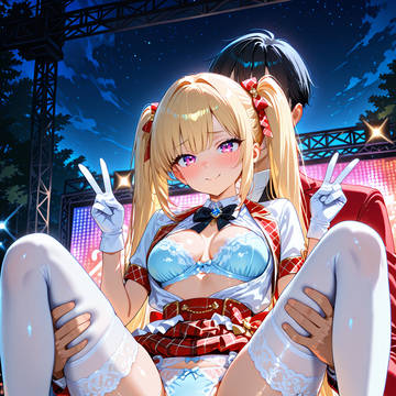 下着丸見えで抱えられながら記念撮影するアイドル