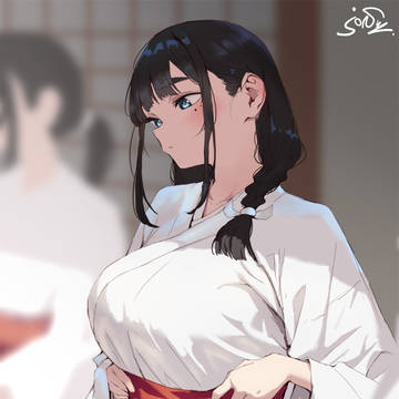 袴を気にする巫女さん