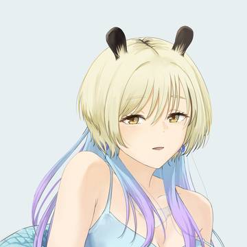 一二美アユさん