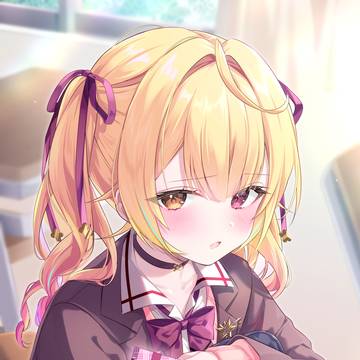 「お、おはよ…」