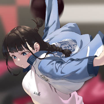 投げ方に迫力があるボウリング女子
