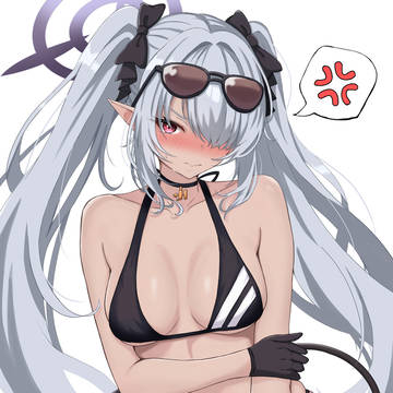水着イオリ