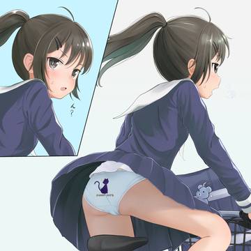 立ち漕ぎ女子