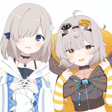 銀髪隠れ目