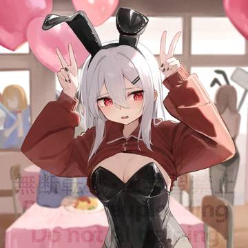 バニーでピースの白髪ちゃん🤍