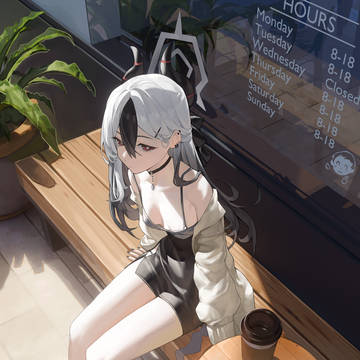 鬼方カヨコ