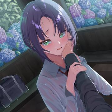 優しくしないで…