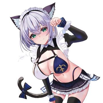 ビキニメイド団長