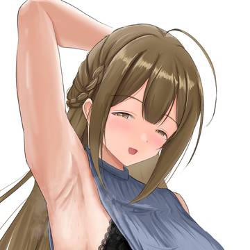 千雪のセーター脇