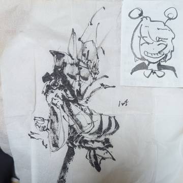 筆ペン ハチ