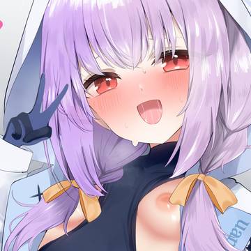 アツコ
