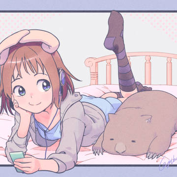 ベッド寝そべりミナミミさんとウォンバットくん