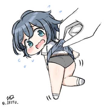 デフォルメスカート摘まれ恋路ちゃん