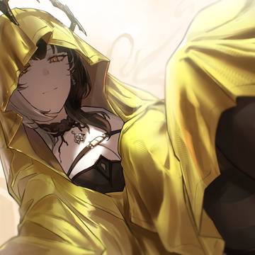 Queen in yellow