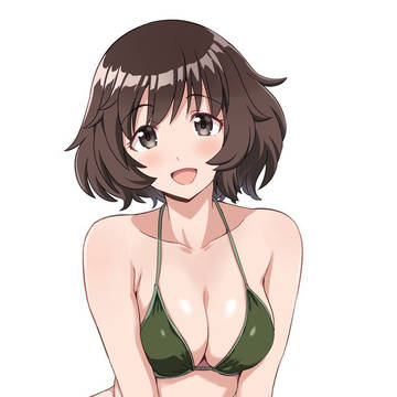 秋山優花里 水着