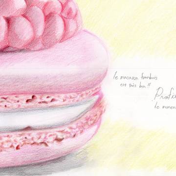 Macaron with raspberry