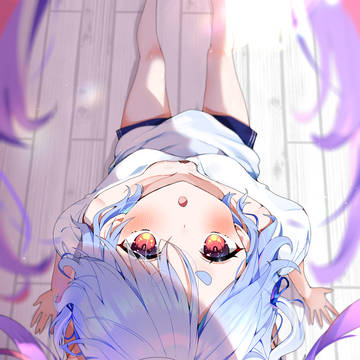 「‥どうしたぺこ?」ごろんっ