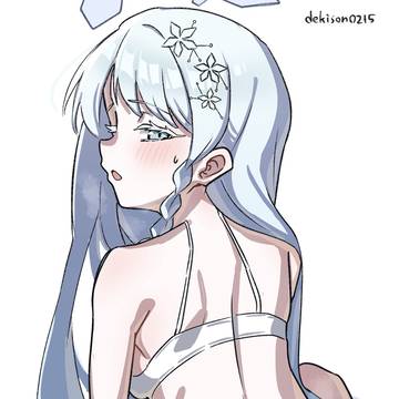 ナグサ 日焼け止め塗ってあげるね...🧴