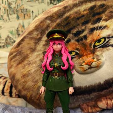 Louise Figurine USSR Army