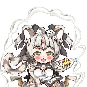 猫座りでお水をくれるリンフーちゃん