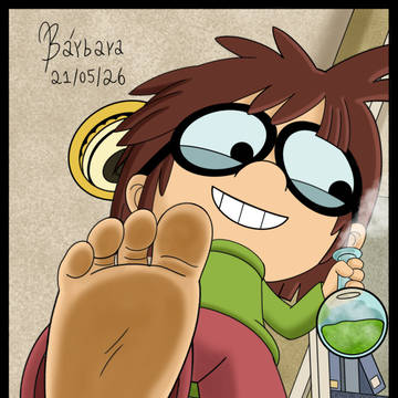 Lisa's unaware crush (giantess)