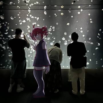 「…ぴーす」
