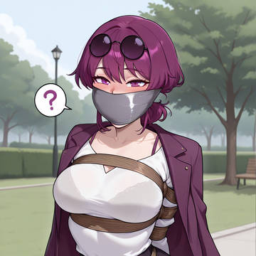 Kafka's bra strap is showing