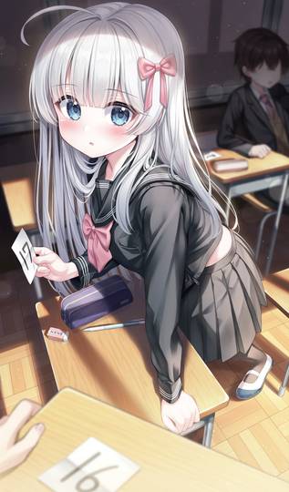 席替えで気になってた子の隣の席になった