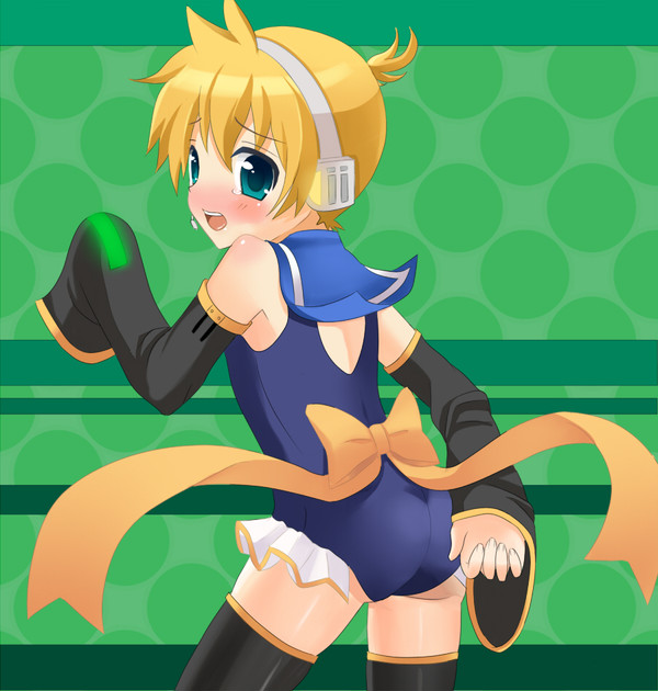 鏡音レンとぉ・・・あそぼぉおおおおお！！