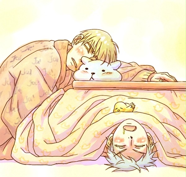 こたつでぬくぬく