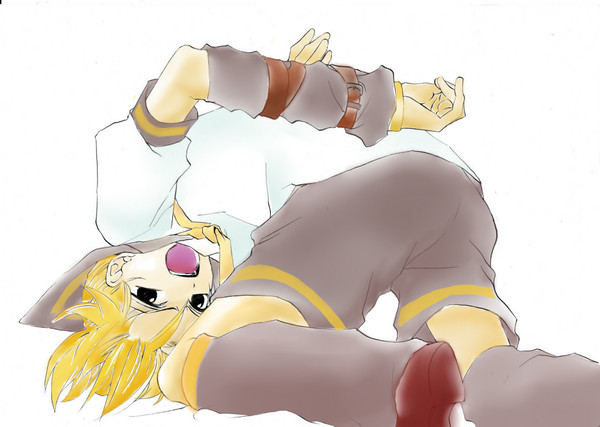 後ろ手に縛ったレンを・・・
