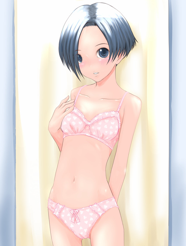 へへへっ、アイツこーゆーの好きだろうな～♪