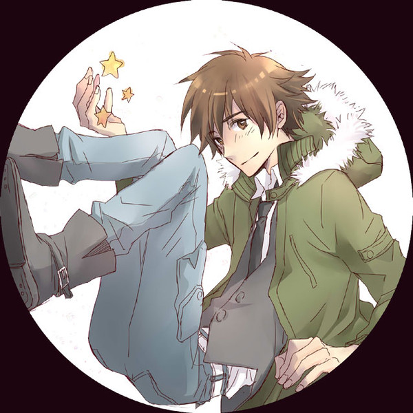 円