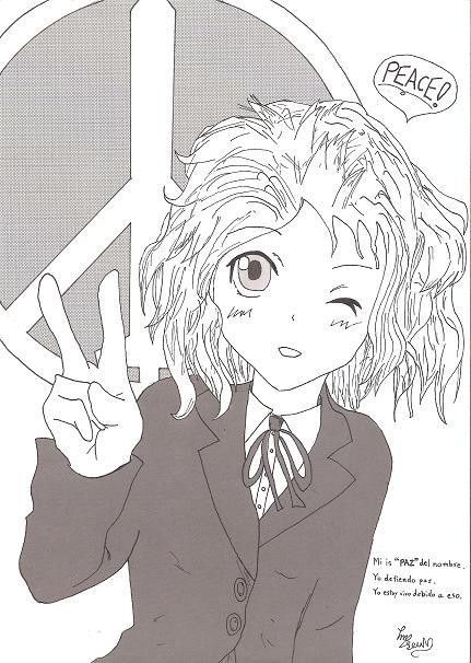 ピースサインしてるPAZ