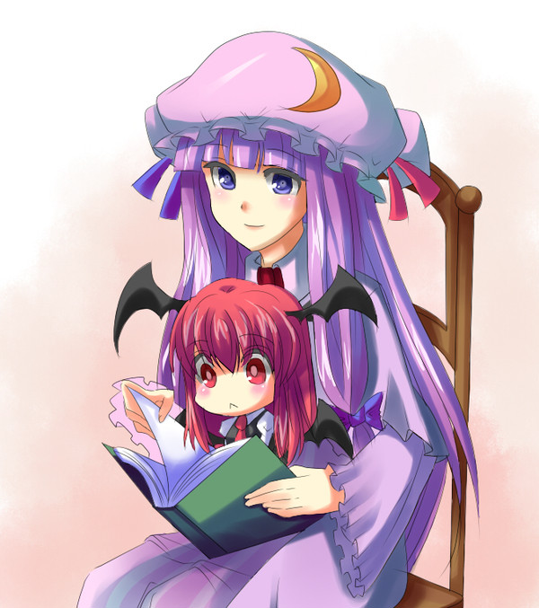 パチュリーとちっちゃ小悪魔。