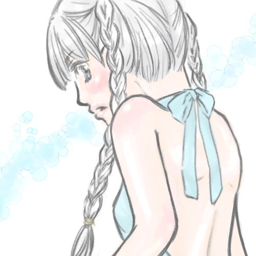 君のその白い背に
