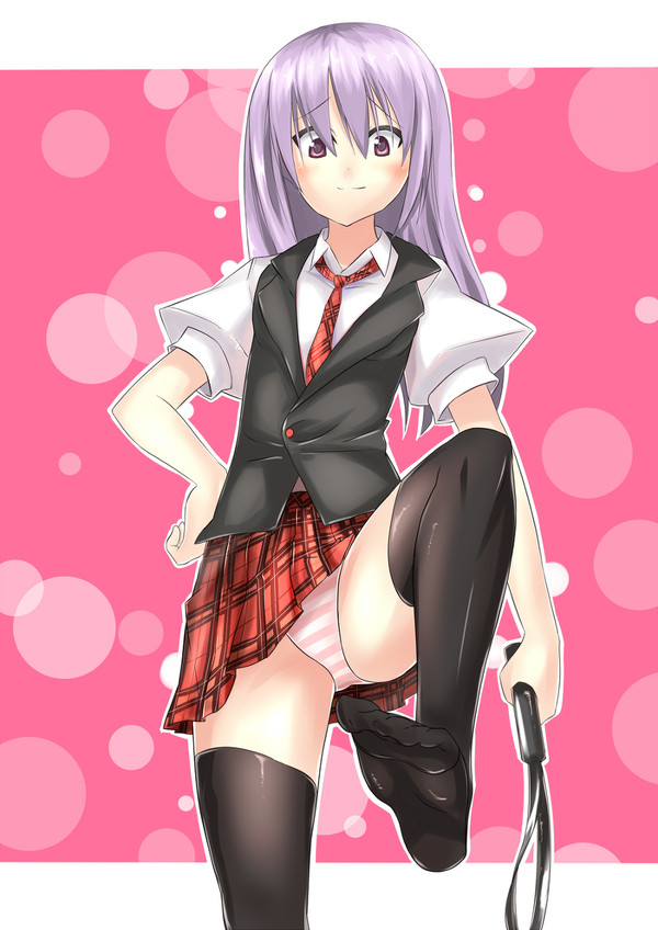 踏まれたり、擦られたり、叩かれたりがご褒美です。