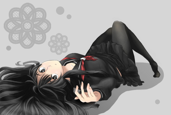 黒髪黒セーラー黒ストッキング