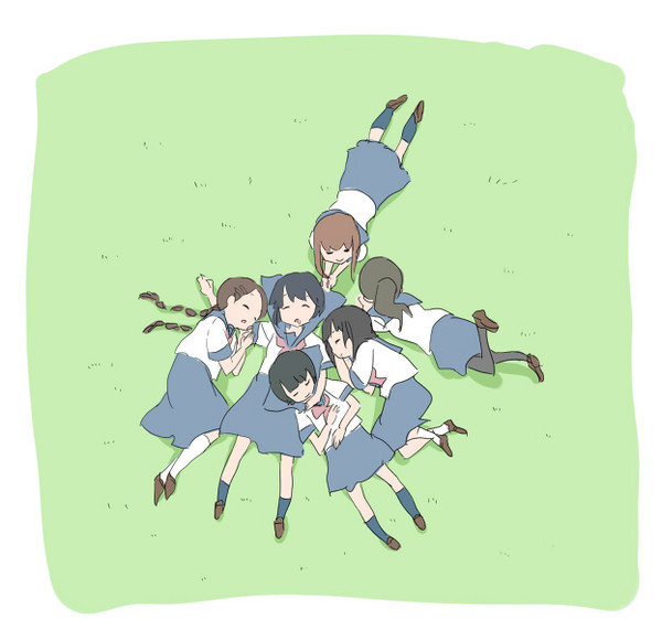 芝生でごろごろ