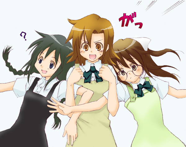 両手に…藁？