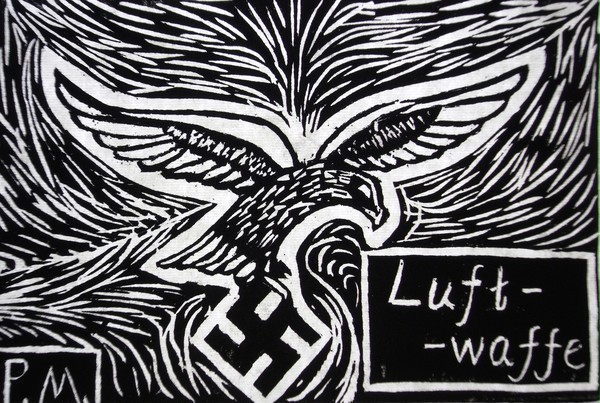 「ナチスの鷹」