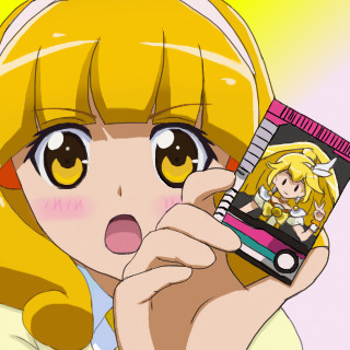 通りすがりのスーパーヒーローです!
