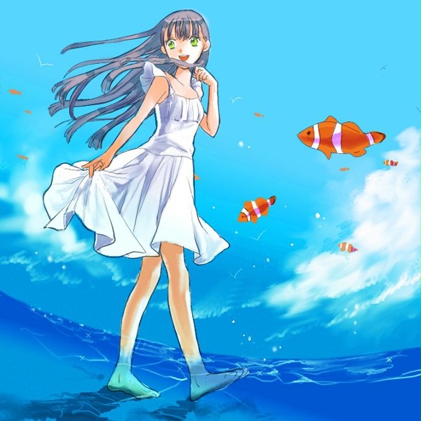 少女と海