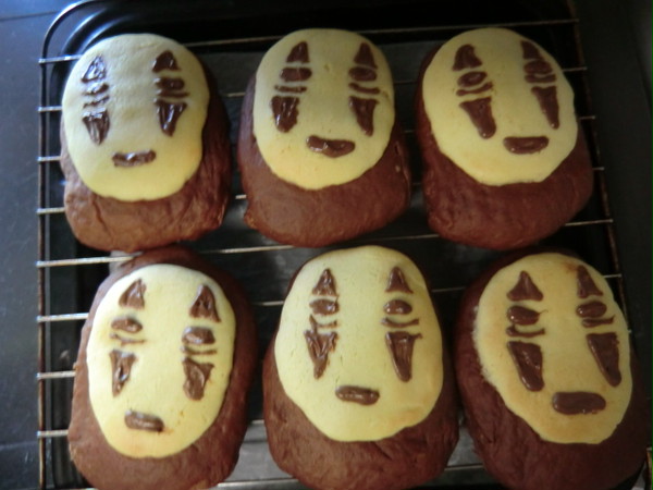 カオナシパン