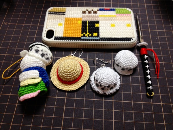 ハートの海賊団 自作iPhoneケースとか。