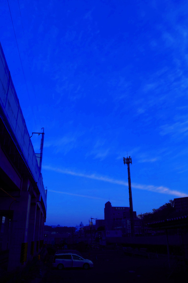 午前６時