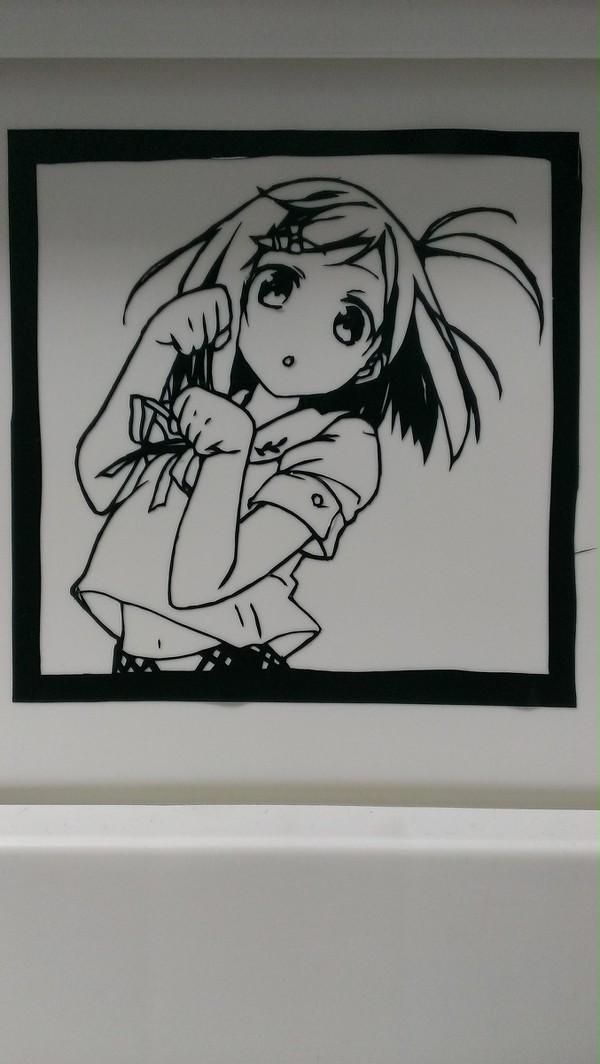 切り絵で月子ちゃん切ってみた