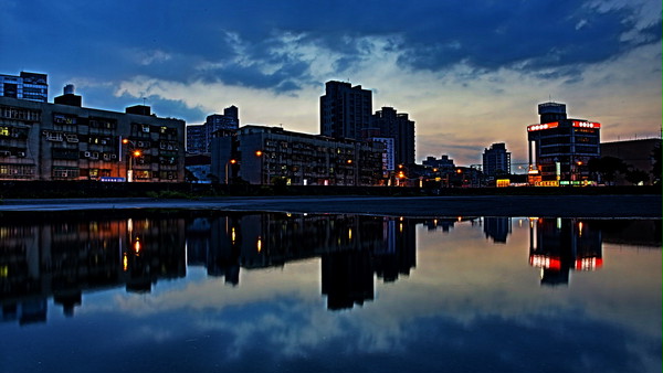 city & water