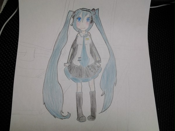 初音ミクを描いた。