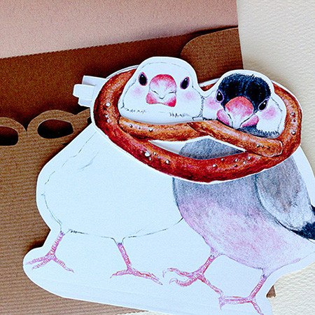 文鳥とプレッツェルカード